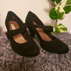 American Eagle Black Heels